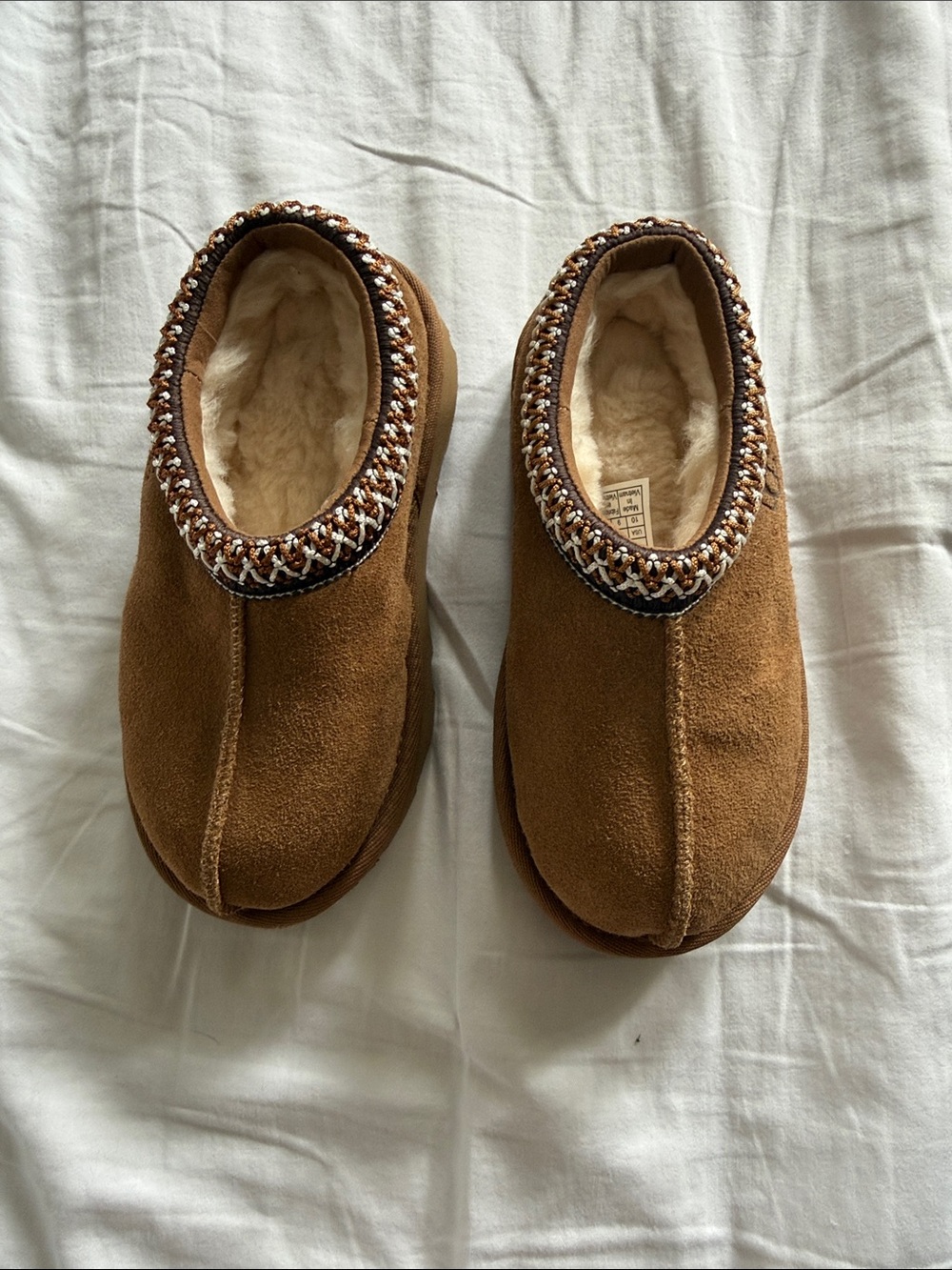 Ugg slippers like new condition